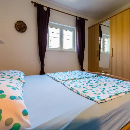 House Lipert * Jadranovo