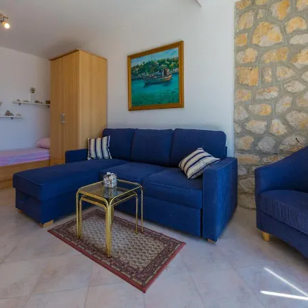 Διαμέρισμα House Lipert *